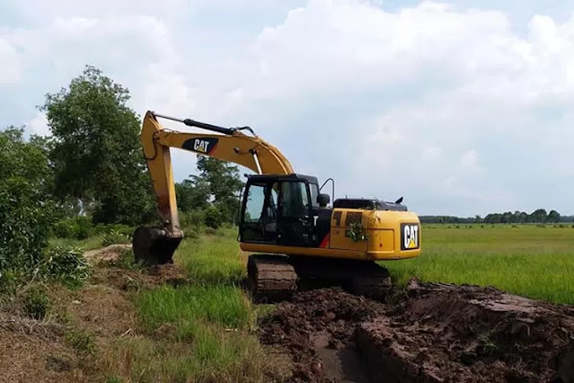 Excavator Excavator